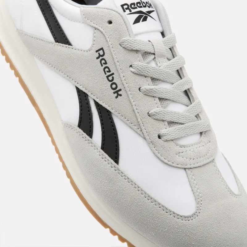 Reebok World 70 