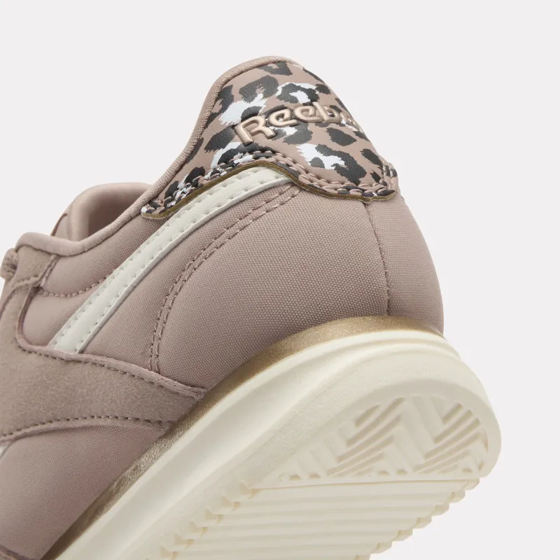 Reebok World 70 